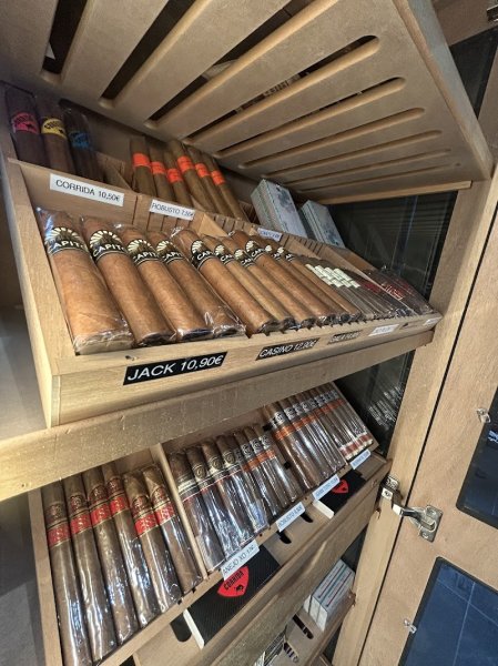 CBD & VAP Shop Le LOFT - photo 3